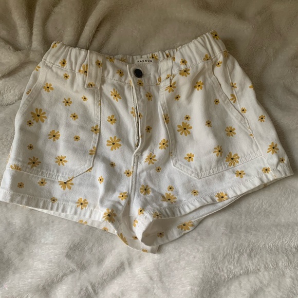 Pacsun Sunflower Shorts - Picture 1 of 4